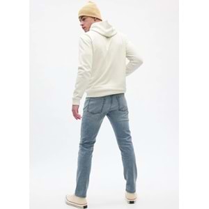 Gap V-Slım Opp Lt Adu 831333000 GapFlex Slim Jean Pantolon Dar Kalıp Erkek Kot Pantolon