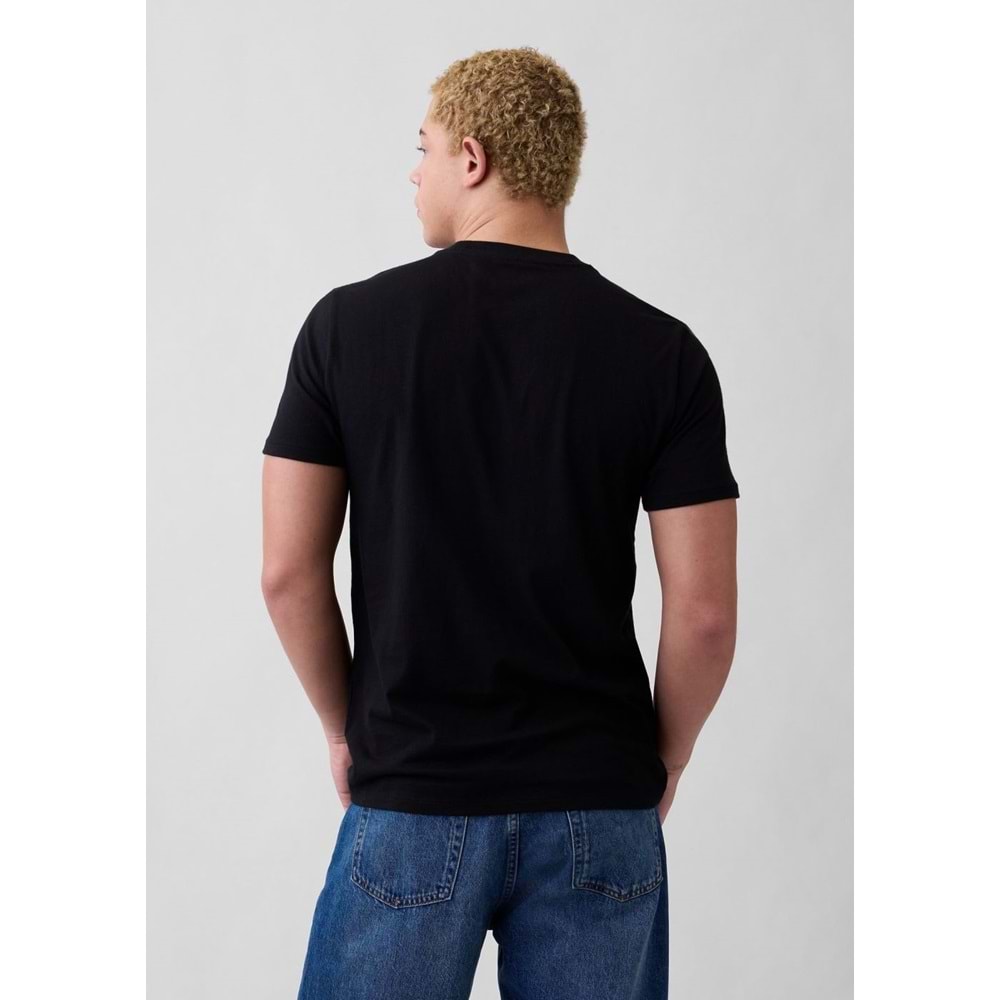 Gap SS26 V-Everyday Soft Corp Logo Tee 889543 Kısa Kol Tişört Erkek T-Shirt