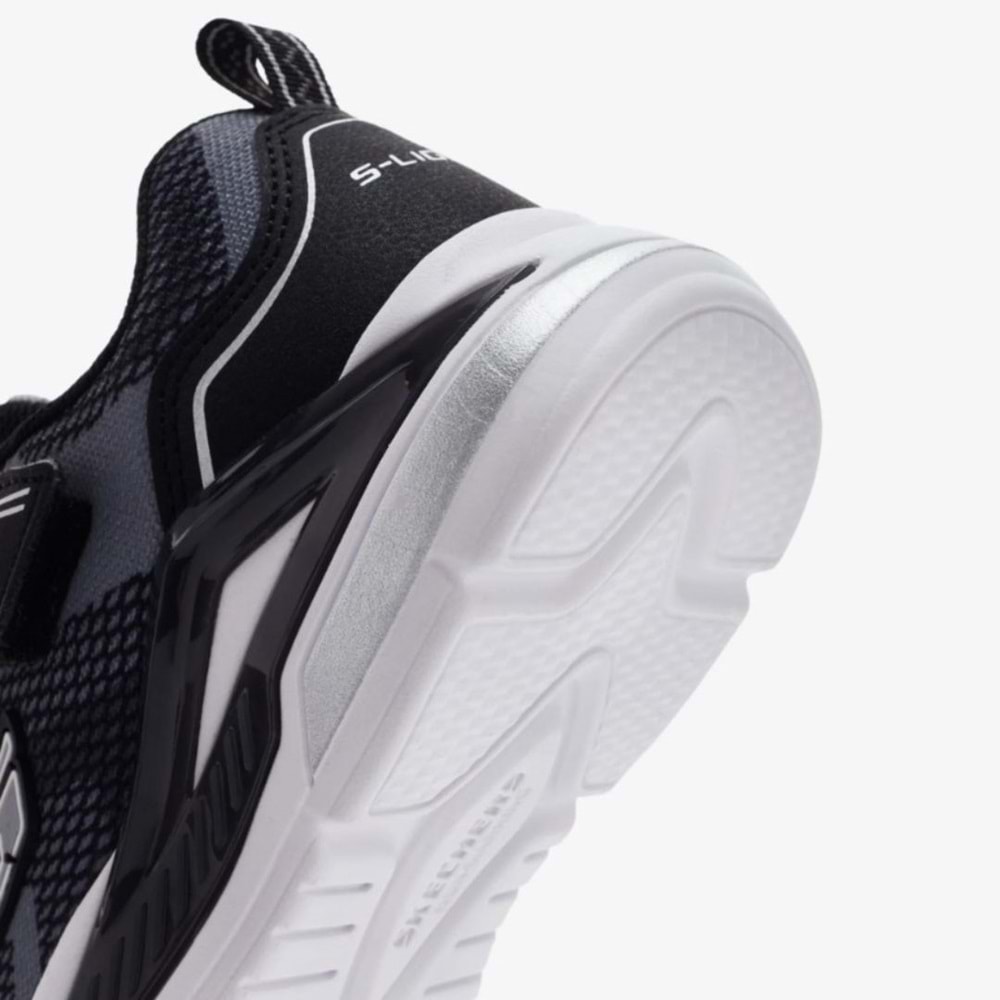 Skechers Tri-namics 401660L-BKSL Ortopedik Işıklı Çocuk Spor Ayakkabı