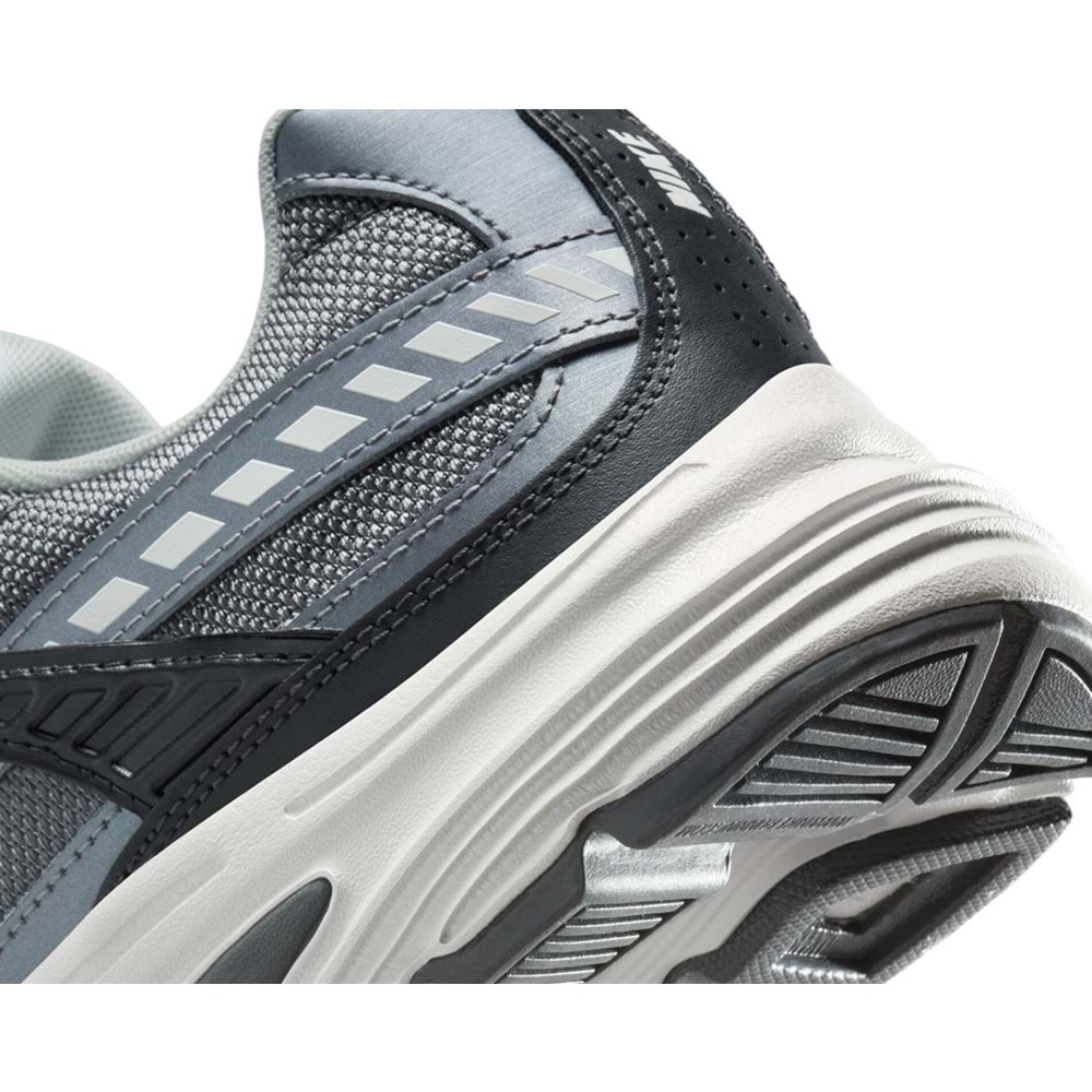 Nike Initiator IB3083-001 Unisex Spor Ayakkabı