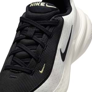 Nike Uplift Sc IB2766-100 Unisex Spor Ayakkabı