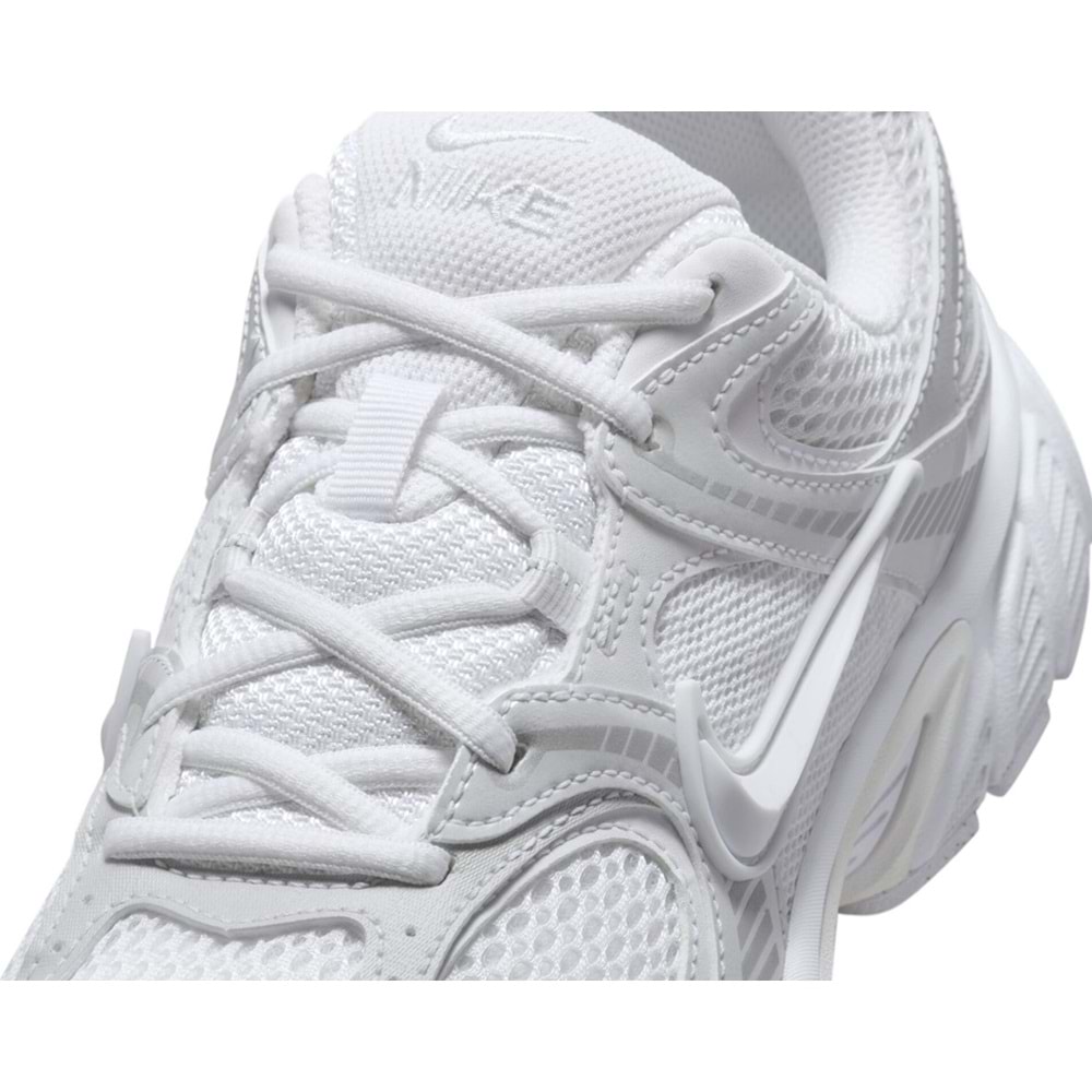 Nike V5 Rnr HQ7901-101 Unisex Spor Ayakkabı