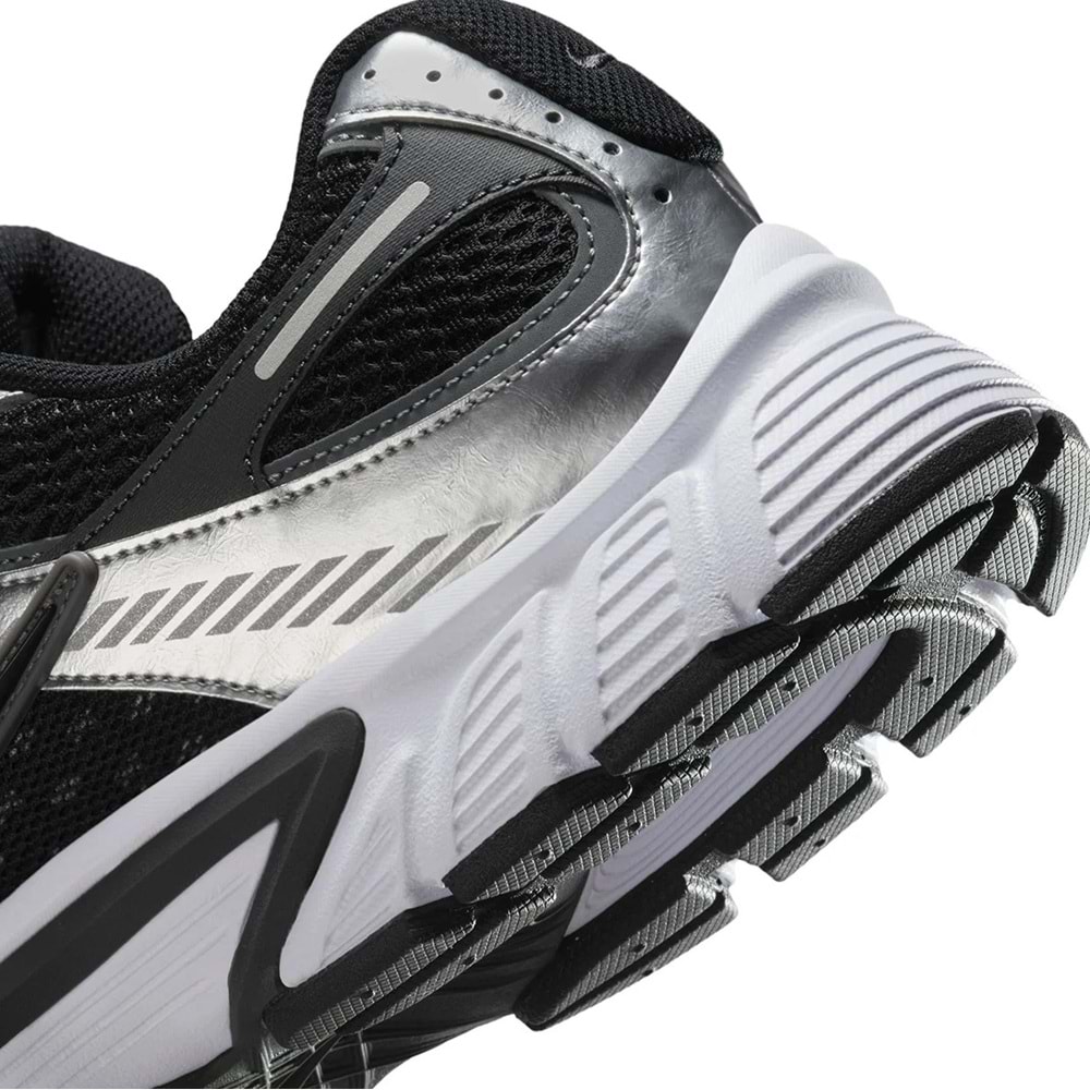 Nike V5 Rnr HJ5228-004 Unisex Spor Ayakkabı