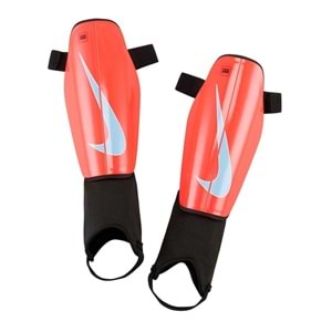 Nike DX4608-636 NK CHRG GRD Tekmelik Futbol Tekmeliği Futbolcu Kaval Koruyucu
