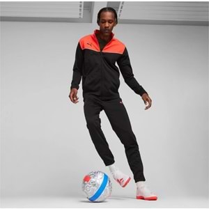 Puma Future Play TT 107381-01 Erkek Halısaha Ayakkabısı