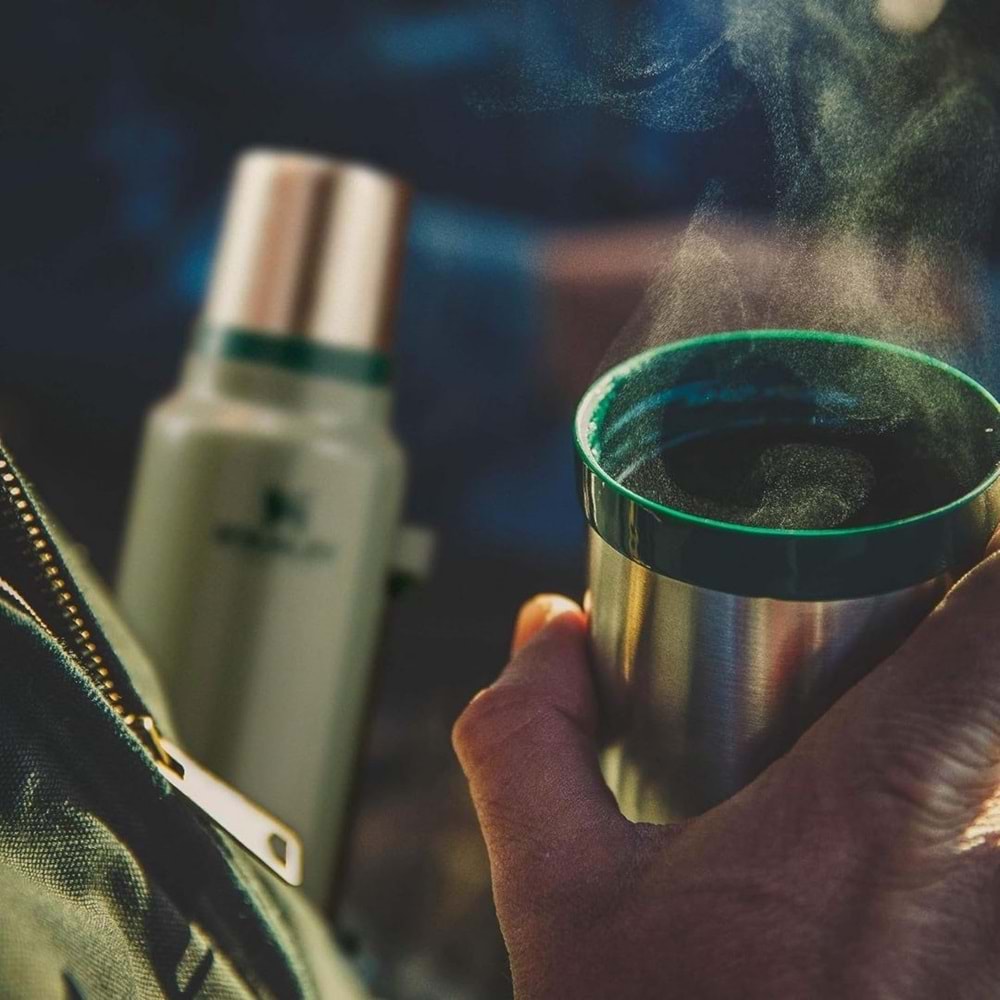 Stanley Legendary Classic Termos 1,4L Matte Black Matara