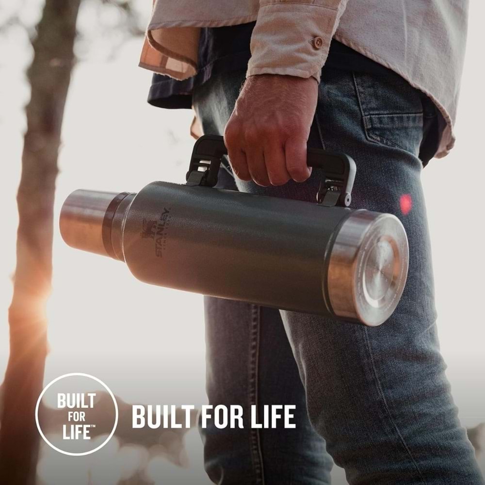 Stanley Legendary Classic Termos 1,4L Matte Black Matara