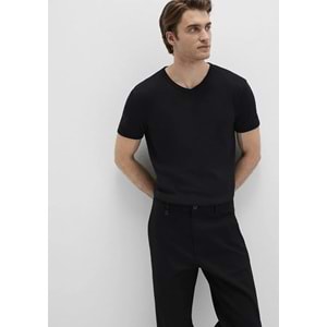 Mavi M063748-900 Ribana Detaylı Basic V Yaka Tişört Erkek Tişort