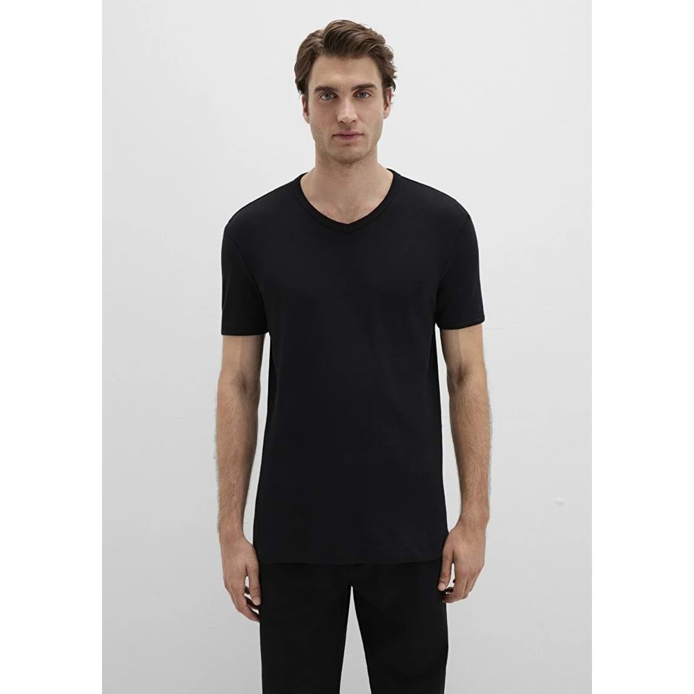 Mavi M063748-900 Ribana Detaylı Basic V Yaka Tişört Erkek Tişort