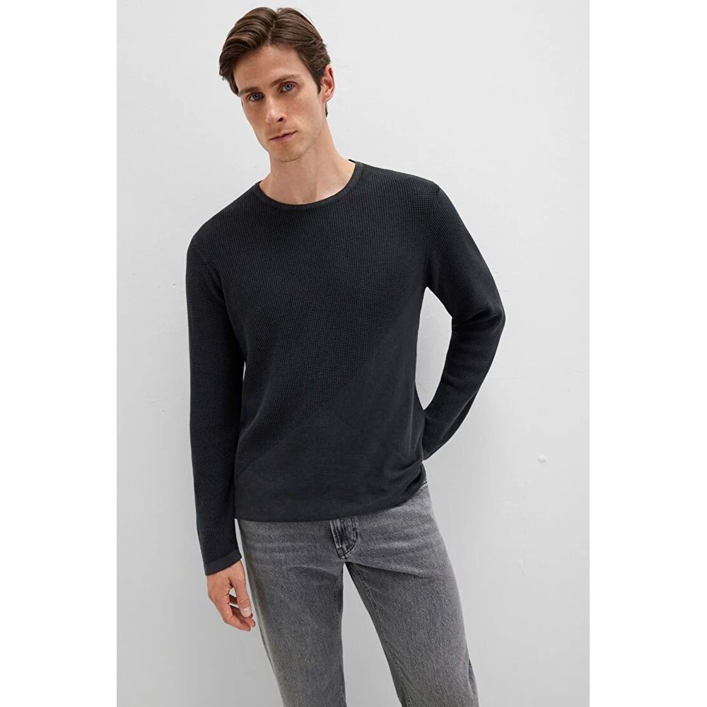 Mavi M070702-900 Bisiklet Yaka Kazak Erkek Sweatshirt