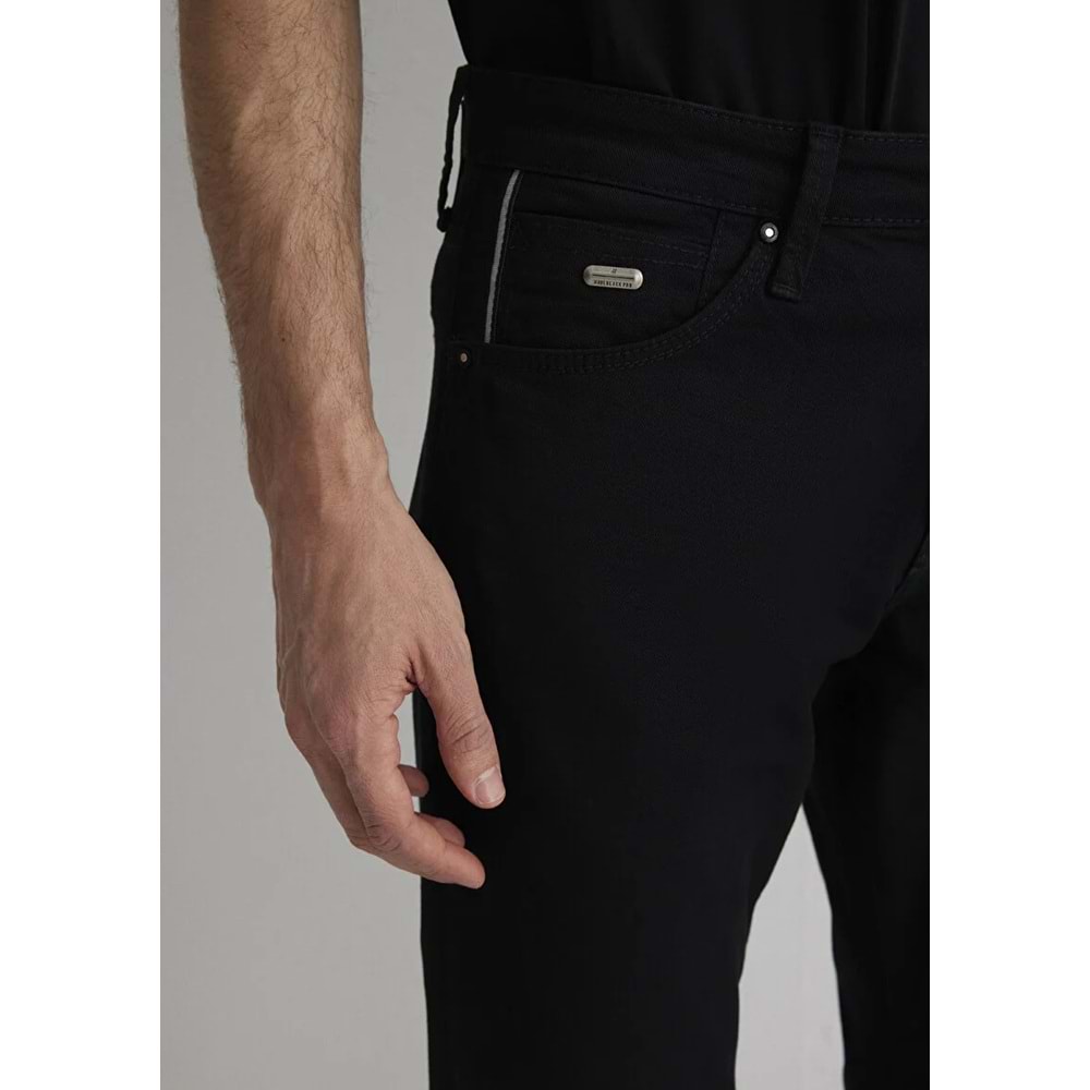Mavi M0042232200 Jake Mavi Pro Siyah Jean Pantolon Erkek Kot Pantolon