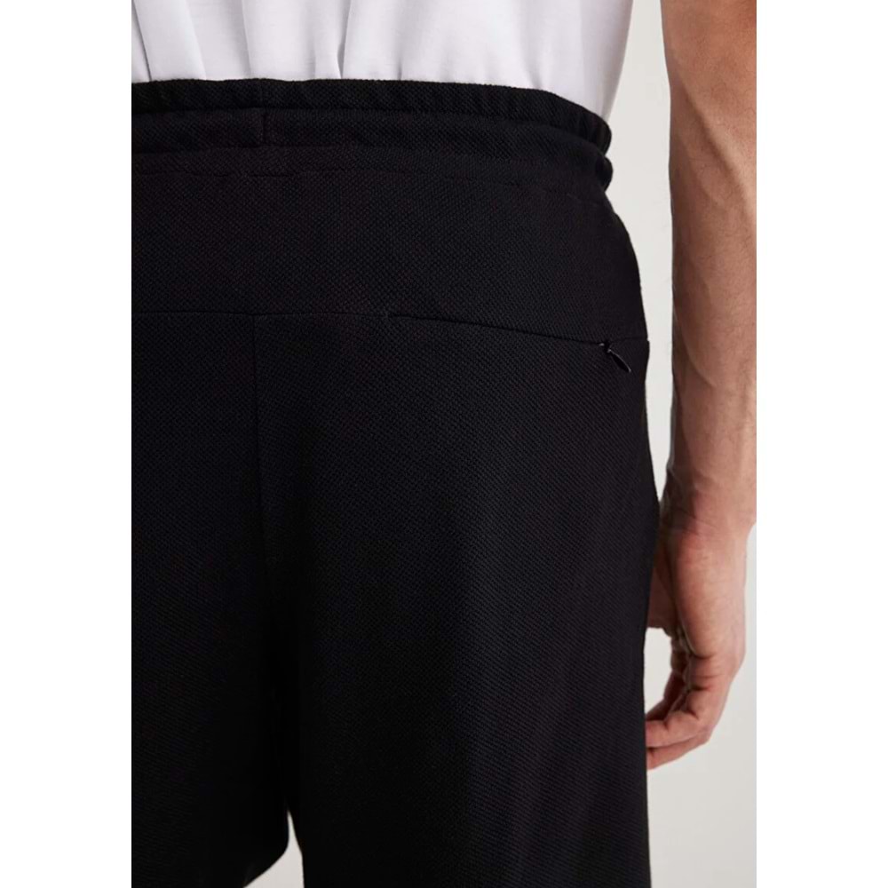 Mavi M066694-900 Basic Erkek Şort