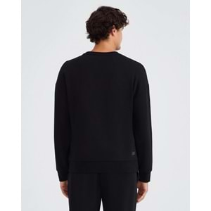 Skechers M Essential Crew Neck Sweatshirt S232234-001 Erkek Sweatshirt