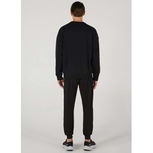 Skechers M Essential Crew Neck S242113-001 Sweatshirt Erkek Sweatshirt