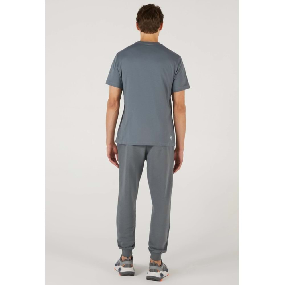 Skechers S242114-003 Essential Jogger Sweatpant Erkek Eşofman Altı