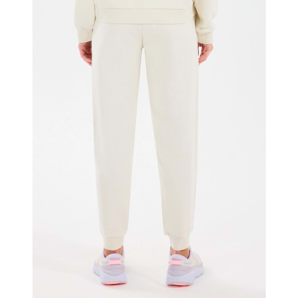 Skechers W Essential Jogger Sweatpant S242118-102 Jogger Pantolon Kadın Eşofman Altı