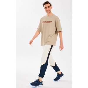 Skechers M Diagonal Lw Fleece Jogger Sweatpant S2510037-102 Erkek Eşofman Altı