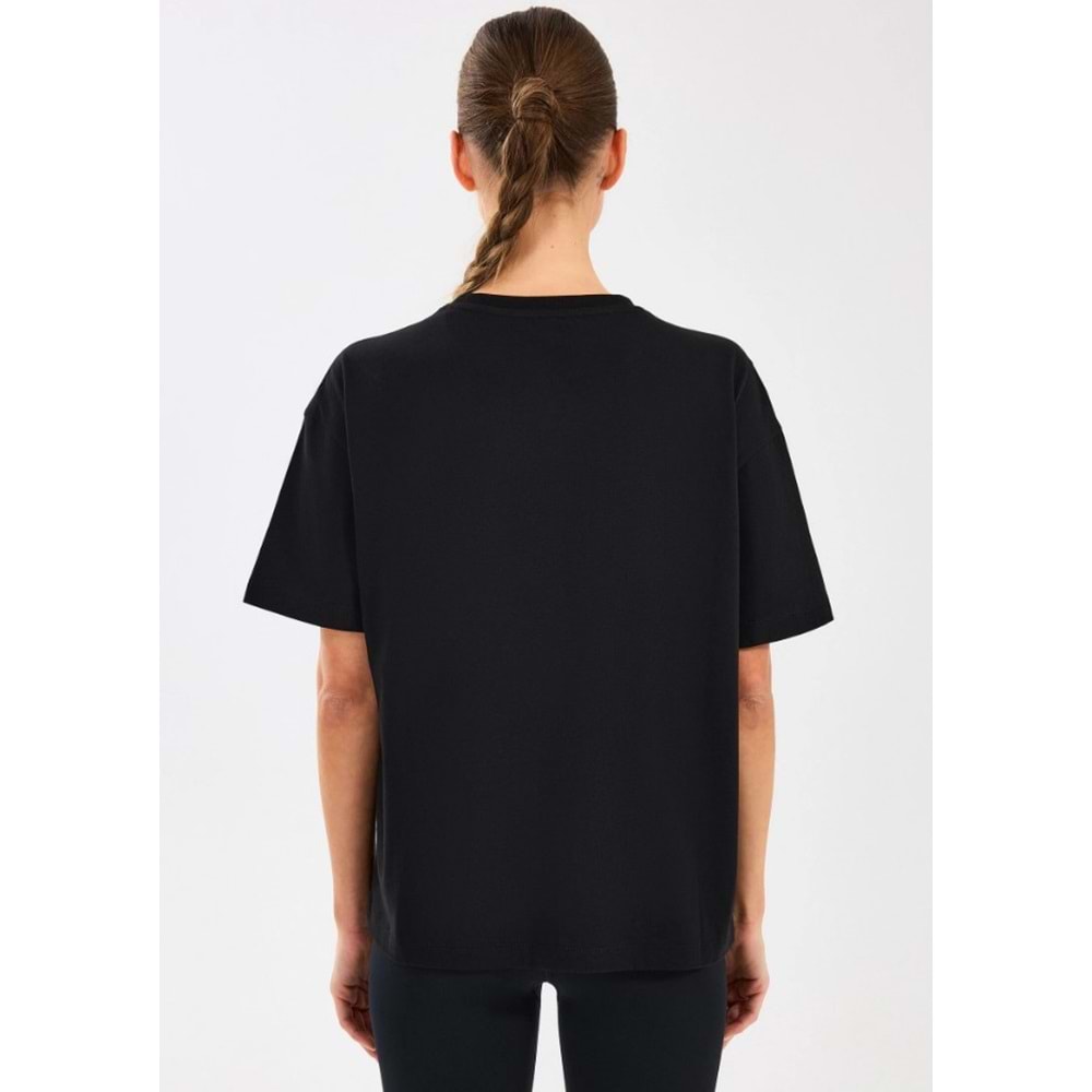 Skechers W Loose Fit Graphic Tee T-Shirt S2510131-001 Kadın Tişört