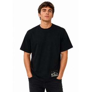 Skechers M Skypeak Crewneck Regular Box Logo T-Shirt S2620057-3817 Erkek Tişort