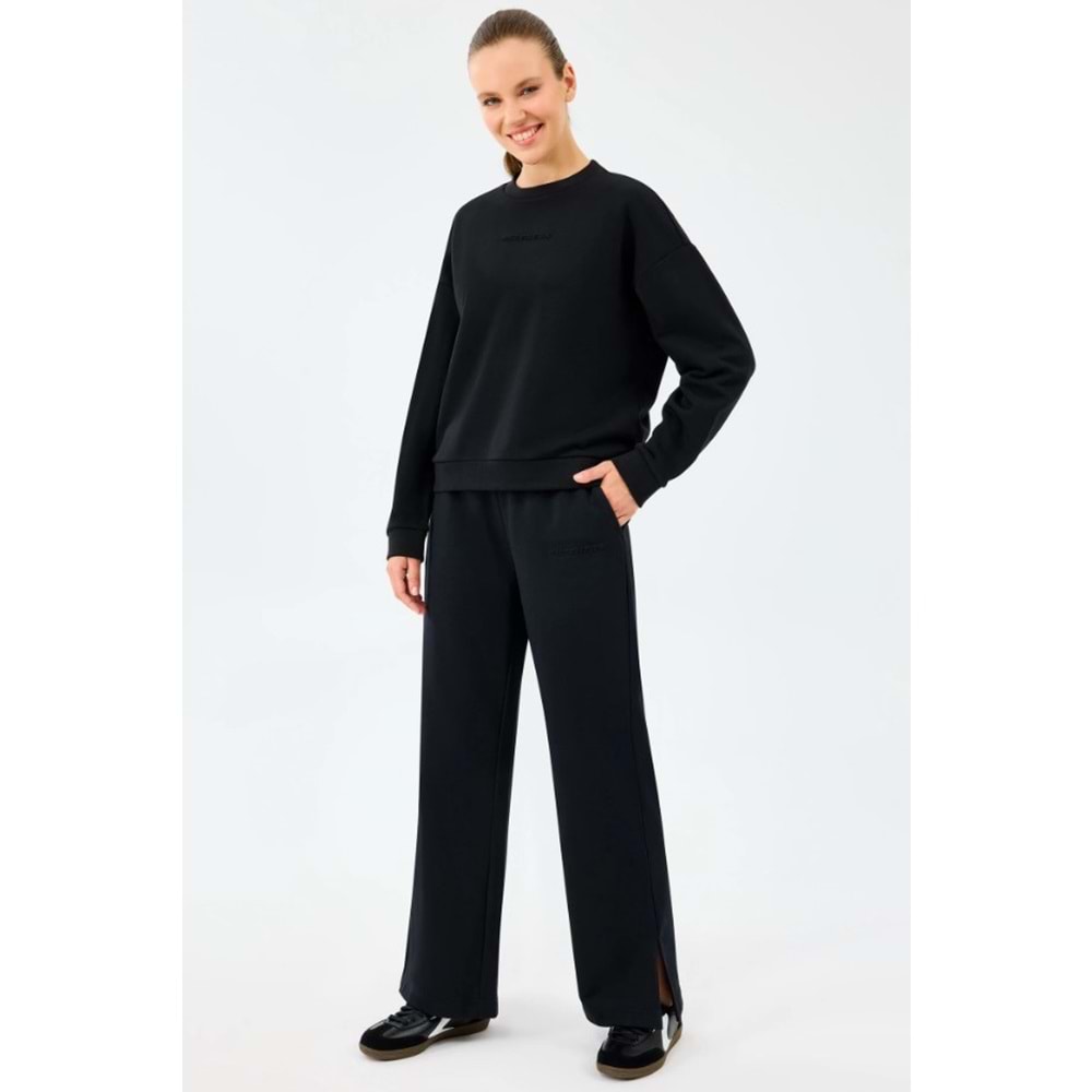 Skechers W Essential Crewneck Sweatshirt S2610011-3817 Sweatshirt Kadın Sweatshirt