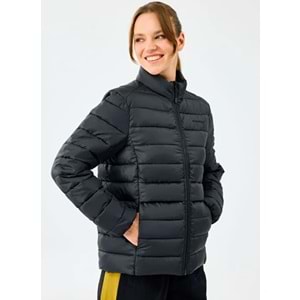 Skechers W Essential Outerwear Padded Jacket S231240-3817 Kadın Mont