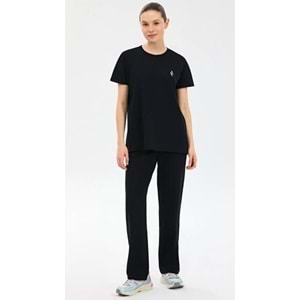 Skechers S221482-3817 W Crew Neck Graphic Tee T-Shirt Kadın Tişört