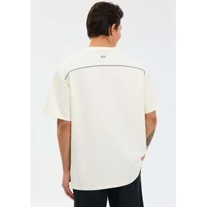 Skechers S231094-3855 M Graphic Tee Reflect Logo Oversize T-Shirt Erkek Tişort