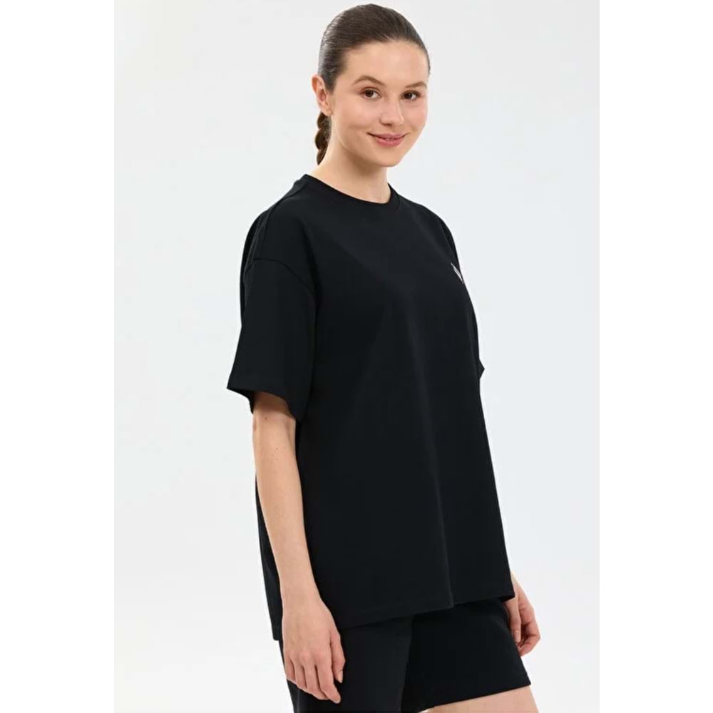 Skechers S2610052-3817 W Oversize Fit Graphic T-Shirt Kadın Tişört
