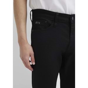 Mavi M0037833304 Martin Mavi Black Siyah Jean Pantolon Erkek Kot Pantolon