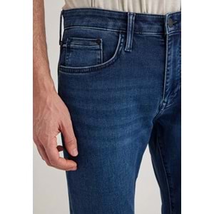 Mavi M0035182162 Marcus Sporty Koyu Mavi Jean Pantolon Erkek Kot Pantolon