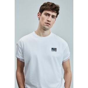 Lufian 111020248 Mask Modern Grafik T- Shirt Erkek Tişort