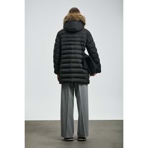 Lufian 122120049 Elıt Kaz Tüyü Kadın Mont