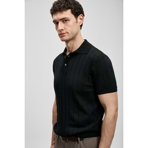 Lufian 111090137 Bold Erkek Pamuklu Tişört Erkek T-Shirt