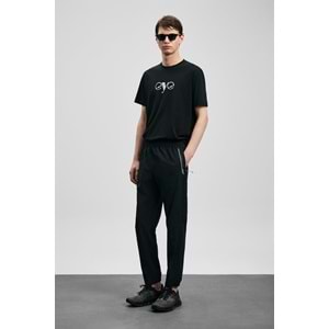 Lufian 111020306 Larry Modern Grafik T- Shirt Tişört Erkek Tişort