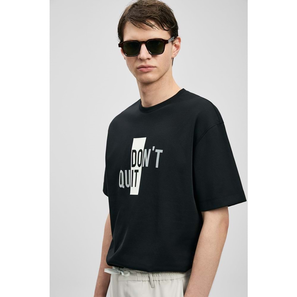 Lufian 111020285 Carl Modern Grafik T- Shirt Tişört Erkek Tişort