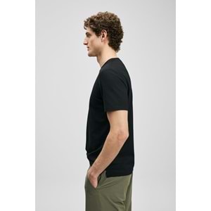 Lufian 111020323 Fınto Modern Grafik Erkek T- Shirt Tişört Erkek Tişort