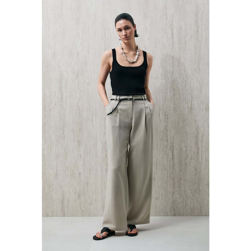 Lufian 121090057 Aster Sıfır Kol T-Shirt Kadın Tişört