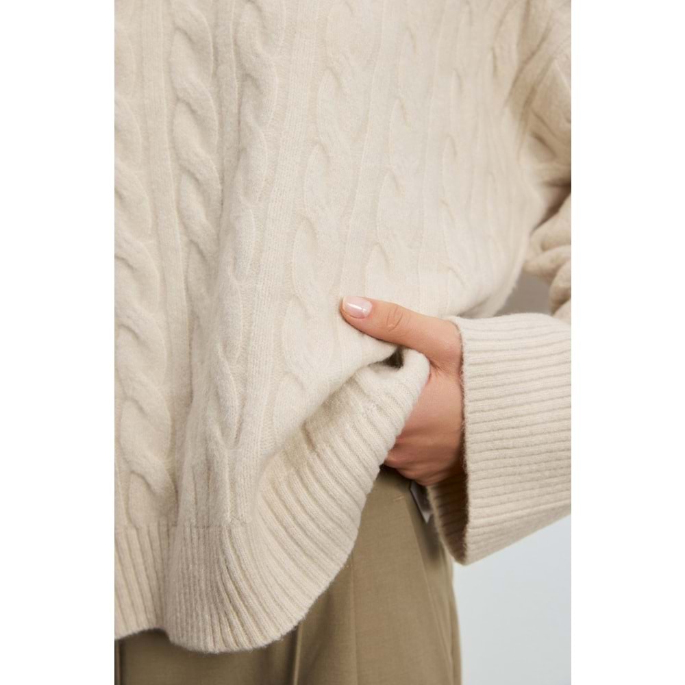 Lufian 122090061 Stella Deve Tüyü Karışımlı Bisiklet Yaka Triko Kazak Kadın Sweatshirt