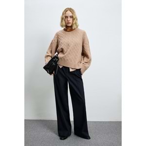Lufian 122090061 Stella Deve Tüyü Karışımlı Bisiklet Yaka Triko Kazak Kadın Sweatshirt