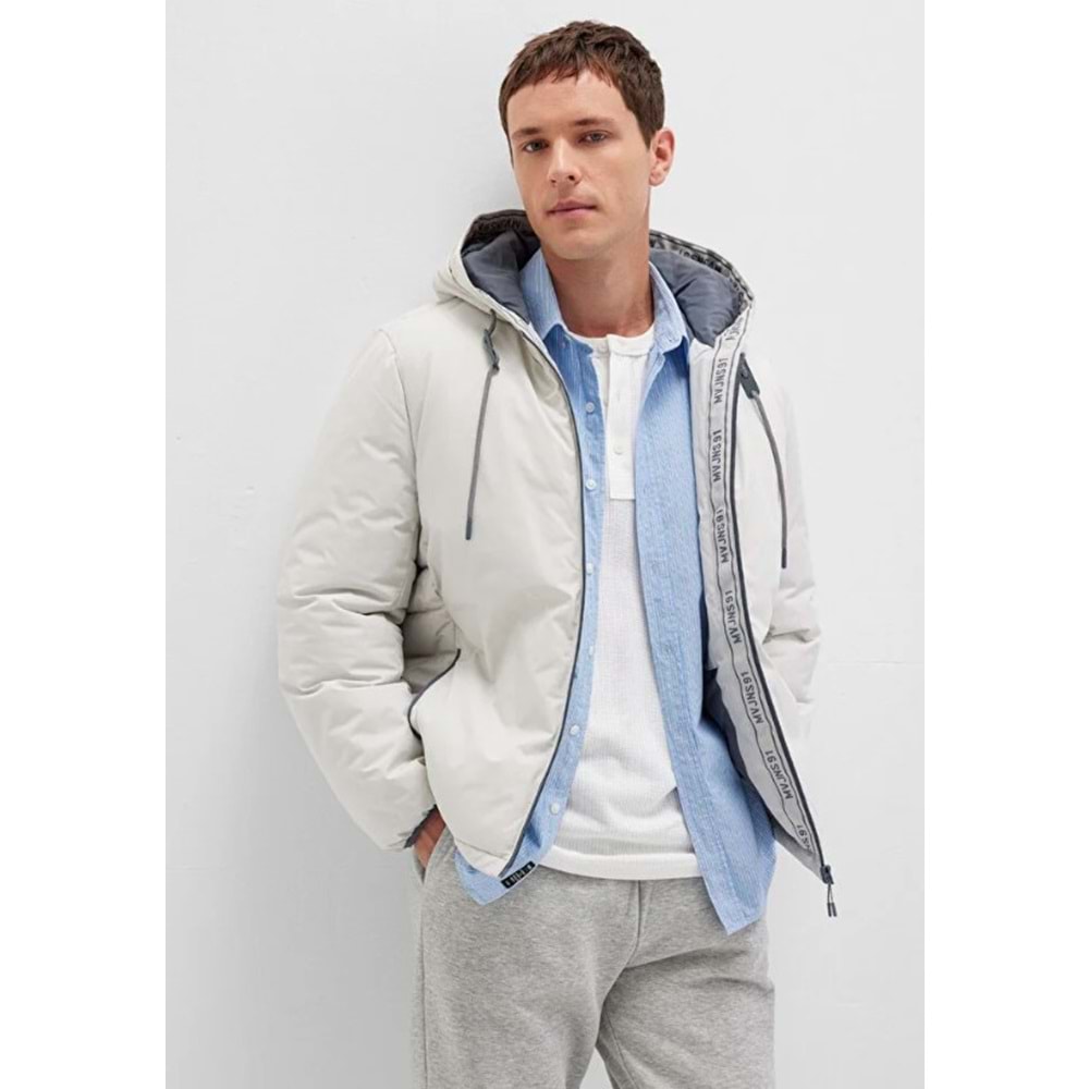 Mavi 0110352-70080 Kapüşonlu Şişme Mont Erkek Mont