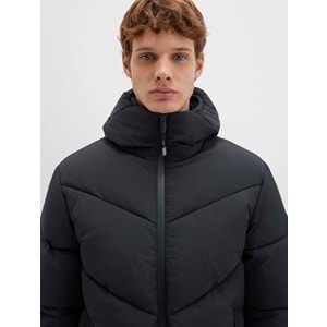 Mavi 0110360-900 Şişme Mont Kapüşonlu Erkek Mont