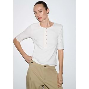 Mavi M1613852-70051 Düğme Detaylı T-Shirt Kadın Tişört