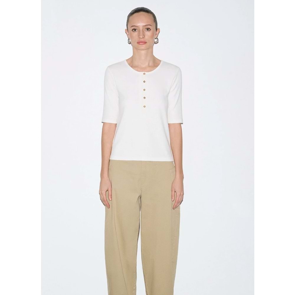 Mavi M1613852-70051 Düğme Detaylı T-Shirt Kadın Tişört