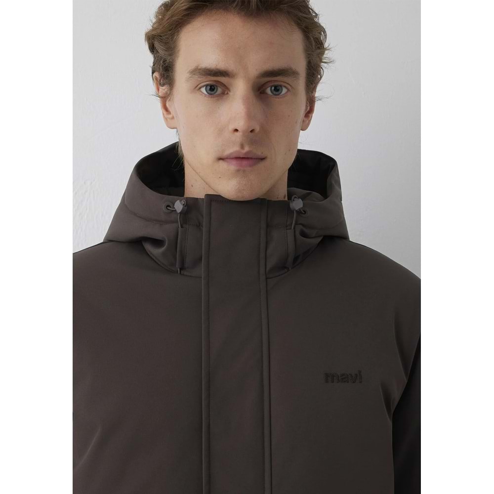 Mavi M0110833-70219 Mavi Nakış Logo Kapüşonlu Şişme Mont Erkek Mont