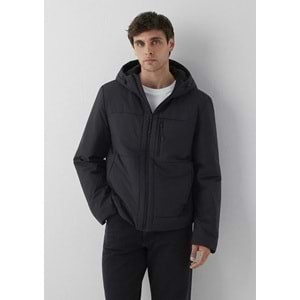Mavi M0110840-71379 Mavi Kapüşonlu Şişme Mont Erkek Mont