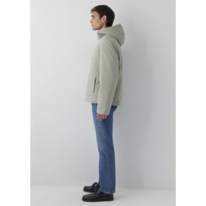 Mavi M0110840-71484 Mavi Kapüşonlu Şişme Mont Erkek Mont