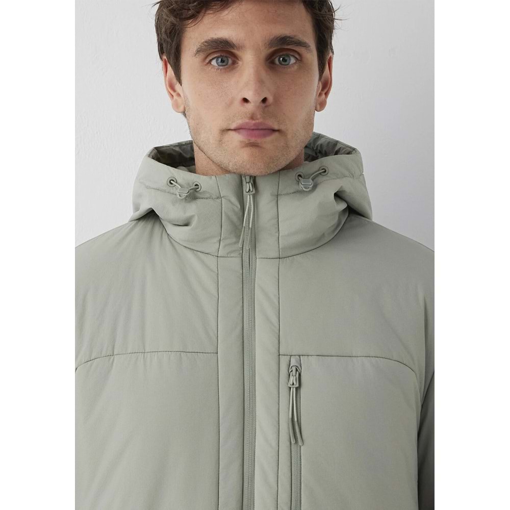 Mavi M0110840-71484 Mavi Kapüşonlu Şişme Mont Erkek Mont