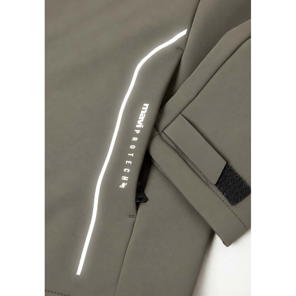 Mavi M0110852-70321 Mavi Su İtici Pro-Tech Water-Replent Kapüşonlu Spandex Erkek Mont