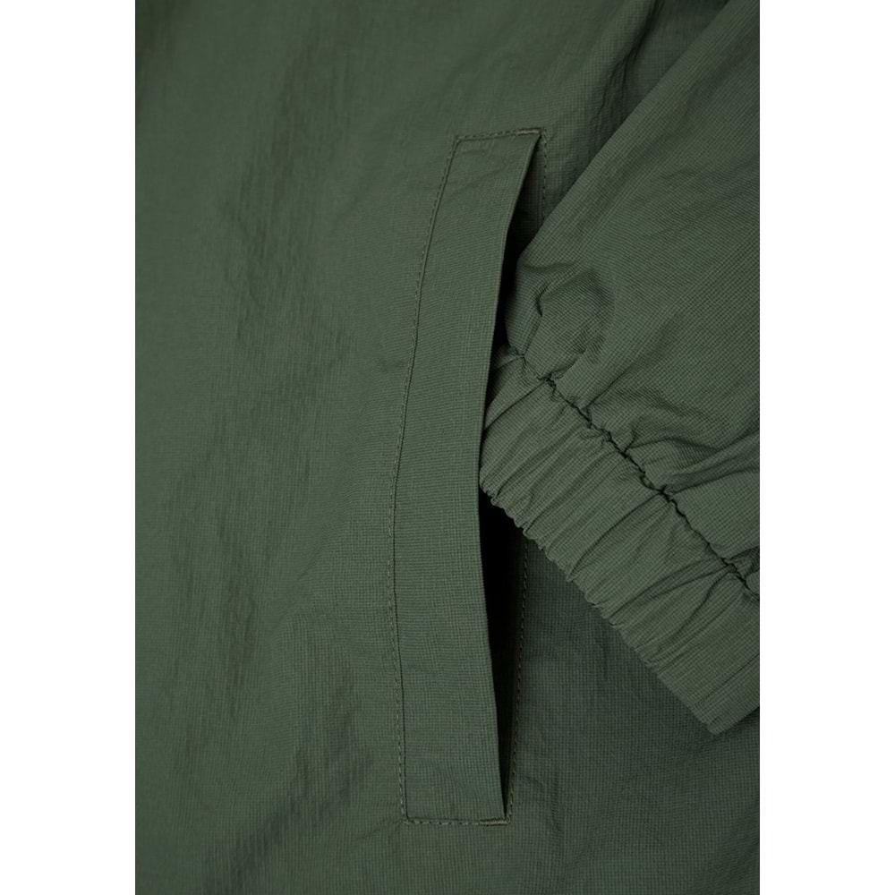Mavi M0110842-71551 Mavi Su İtici Kapüşonlu Erkek Mont