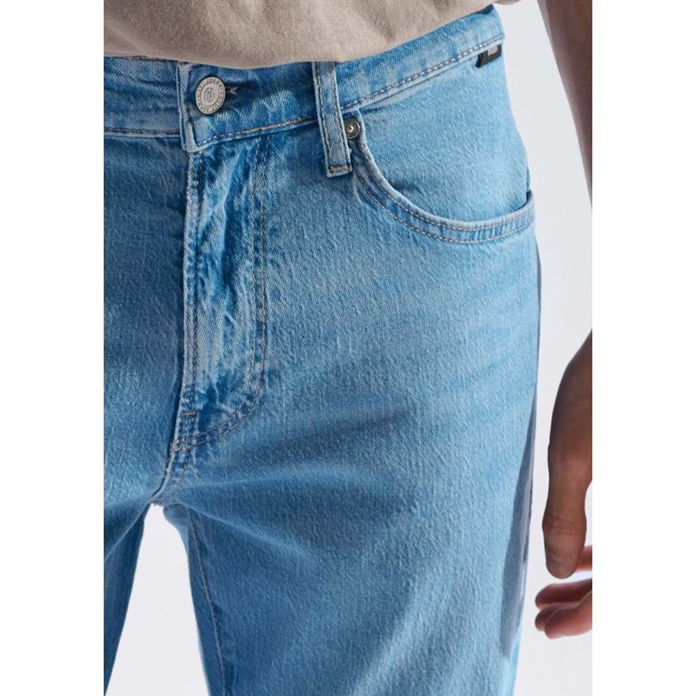 Mavi M00351A3274 Marcus Lt Used Classic Denim Jean Pantolon Erkek Kot Pantolon